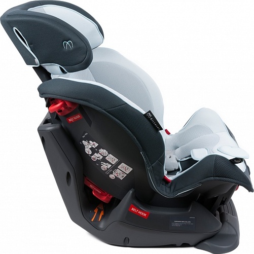 Детское автокресло Carmate Swing Moon Premium ALC460E черный/серый