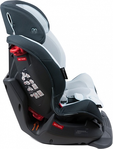 Детское автокресло Carmate Swing Moon Premium ALC460E черный/серый