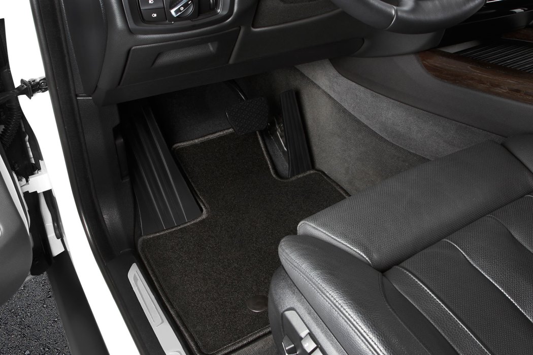 Автомобильный коврик Klever KVR01451701200K в салон Skoda Rapid 2012->, черный
