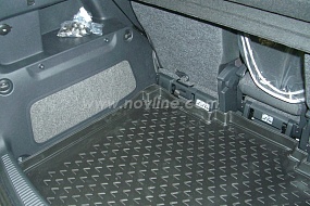 Автомобильный коврик Element NLC.45.07.B11 в багажник Skoda Roomster 2006->, черный