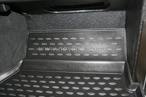 Автомобильный коврик Element NLC.28.11.210kh в салон Land Rover Defender 90 2007->, черный