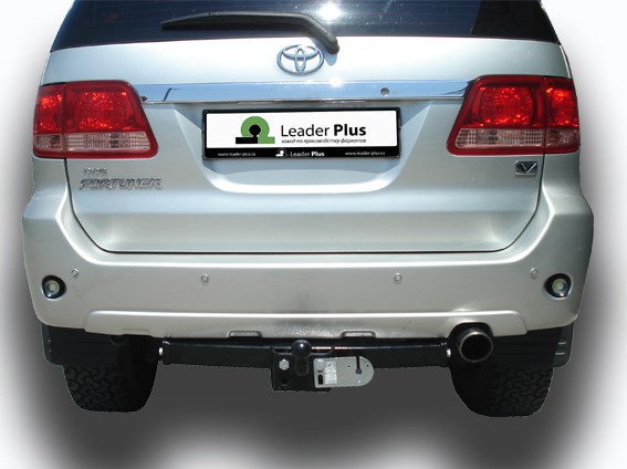 Фаркоп Leader Plus T122-FC Toyota FORTUNER 2005 -