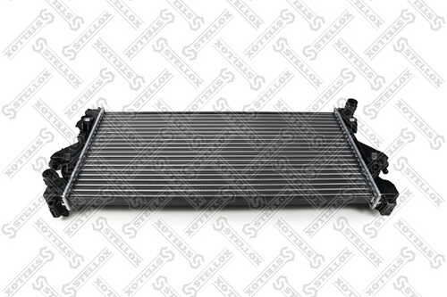 Радиатор охлаждения Stellox 10-26883-SX