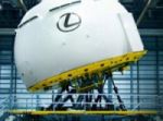 Компания Lexus показала самый большой и реалистичный автосимулятор в мире.